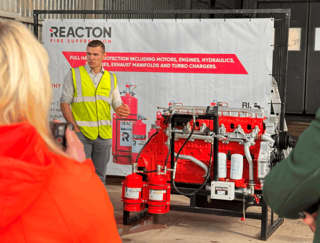 REACTON ENGINE DEMO
